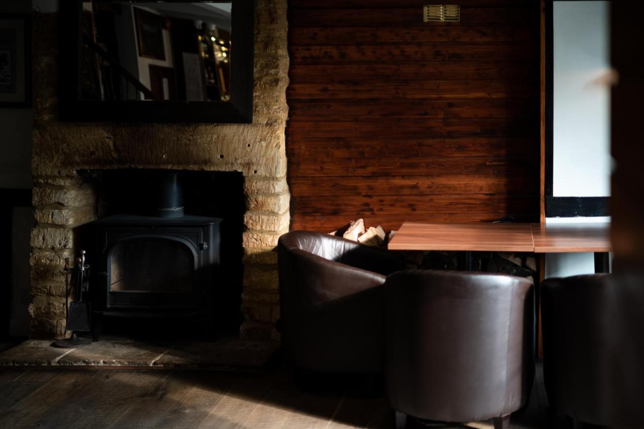 The Woolpack * Kettering